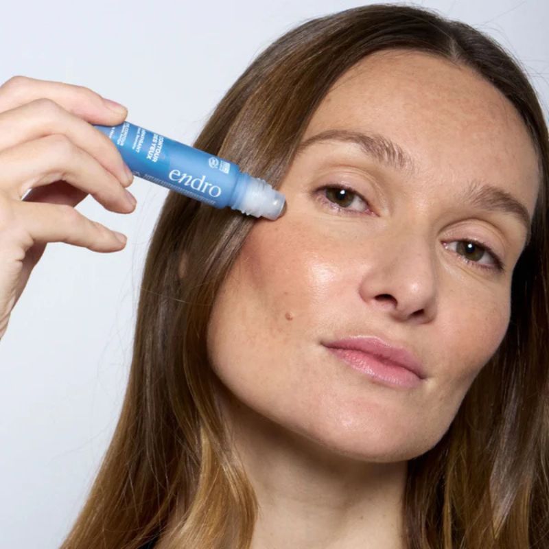 packshot produit - endro - contour des yeux - utilisé.jpg