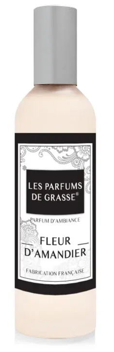 fleur d'amandier.webp