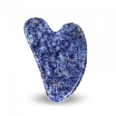 Masseur Gua Sha En Pierre Naturelle Avec Housse En Lin Sun&Sia sodalite bleue.webp