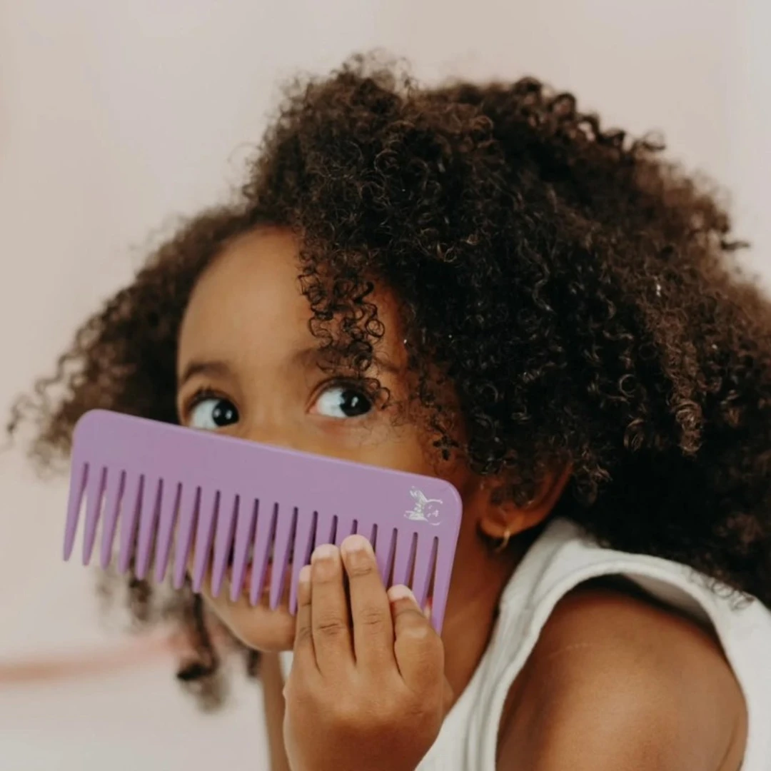 [PPDLF]-Peigne-A-Dents-Larges-Little-Frimousse-2.webp